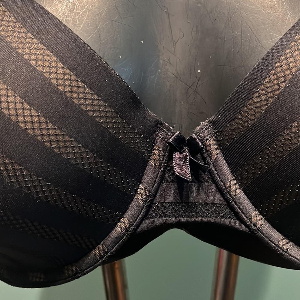 M Bra - Picture 2 of 4